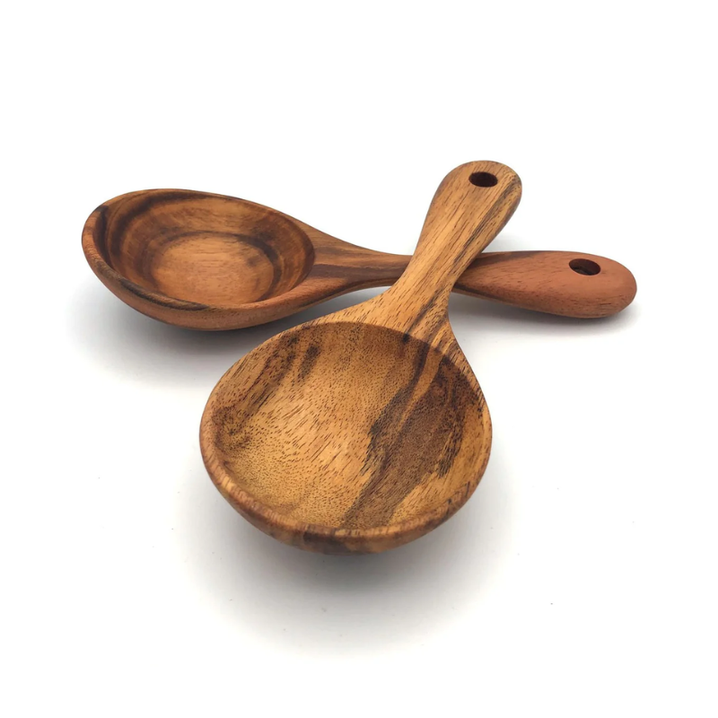 Set of handcrafted hardwood coffee scoops with a natural wood grain finish, featuring ergonomic handles with hanging holes. Perfect for measuring coffee, spices, or dry ingredients.